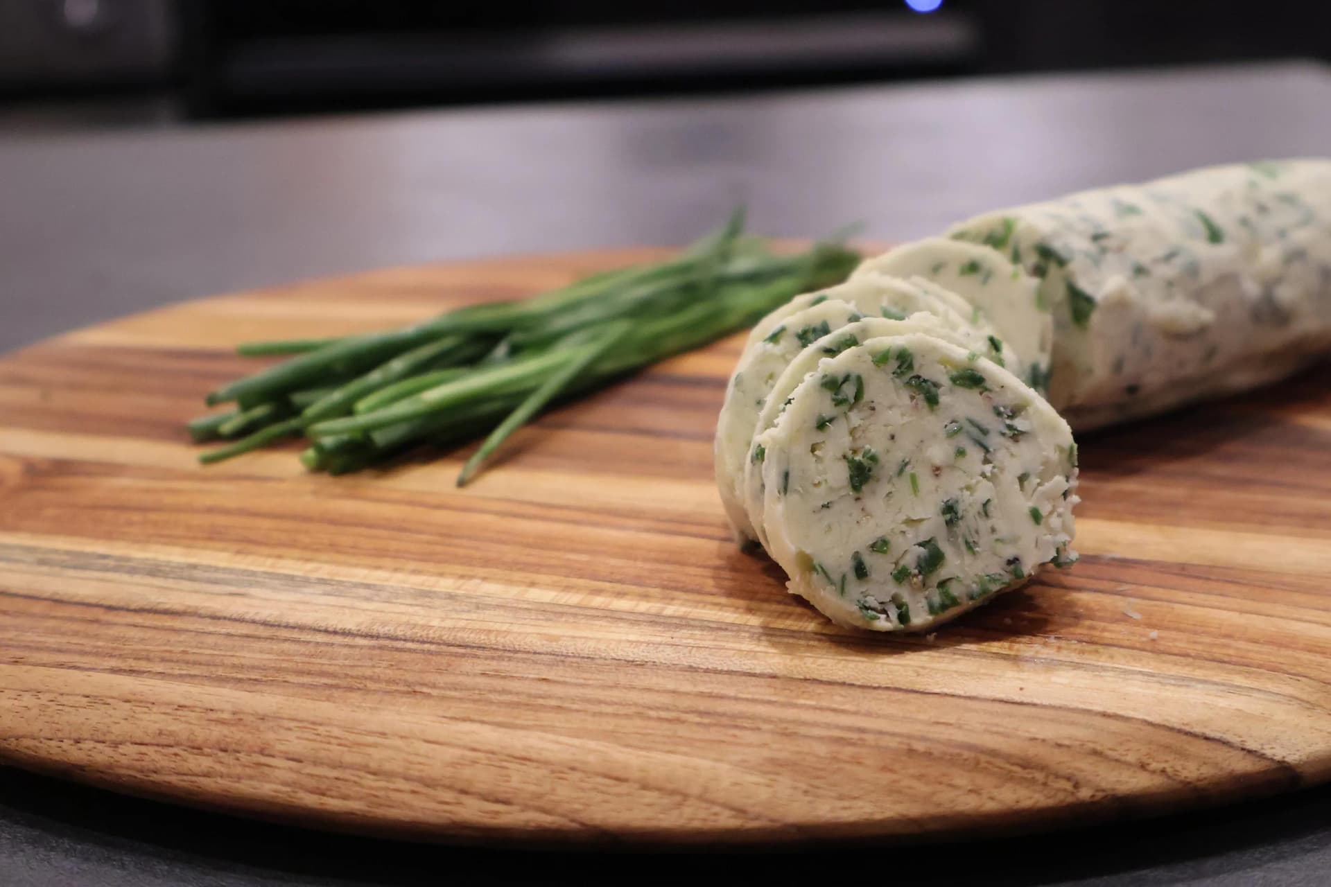 Easy Garlic Herb Butter Recipe